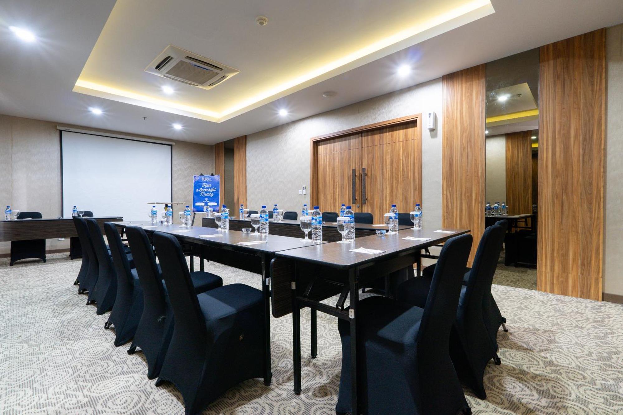 Grand Serela Yogyakarta Exterior foto